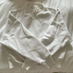 Aritzia crew neck